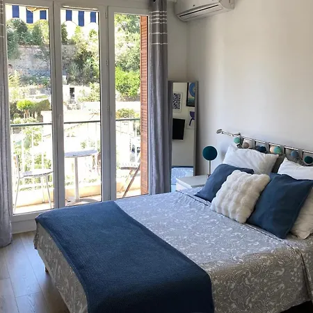 3 Pieces 10 Min De La Et Du Tram Apartamento *