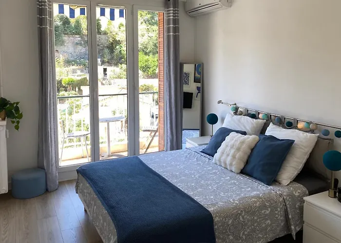 3 Pièces 10 Min De La Et Du Tram Appartamento *